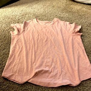 Old navy tee-shirt